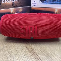 JBL Xtreme 3 – Som potente e portátil para qualquer ocasião